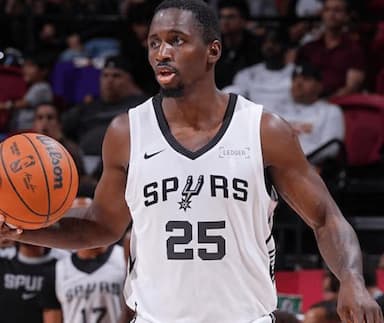 马刺记者：双向球员加西亚留队，帮助球队击败老鹰-NBA新闻